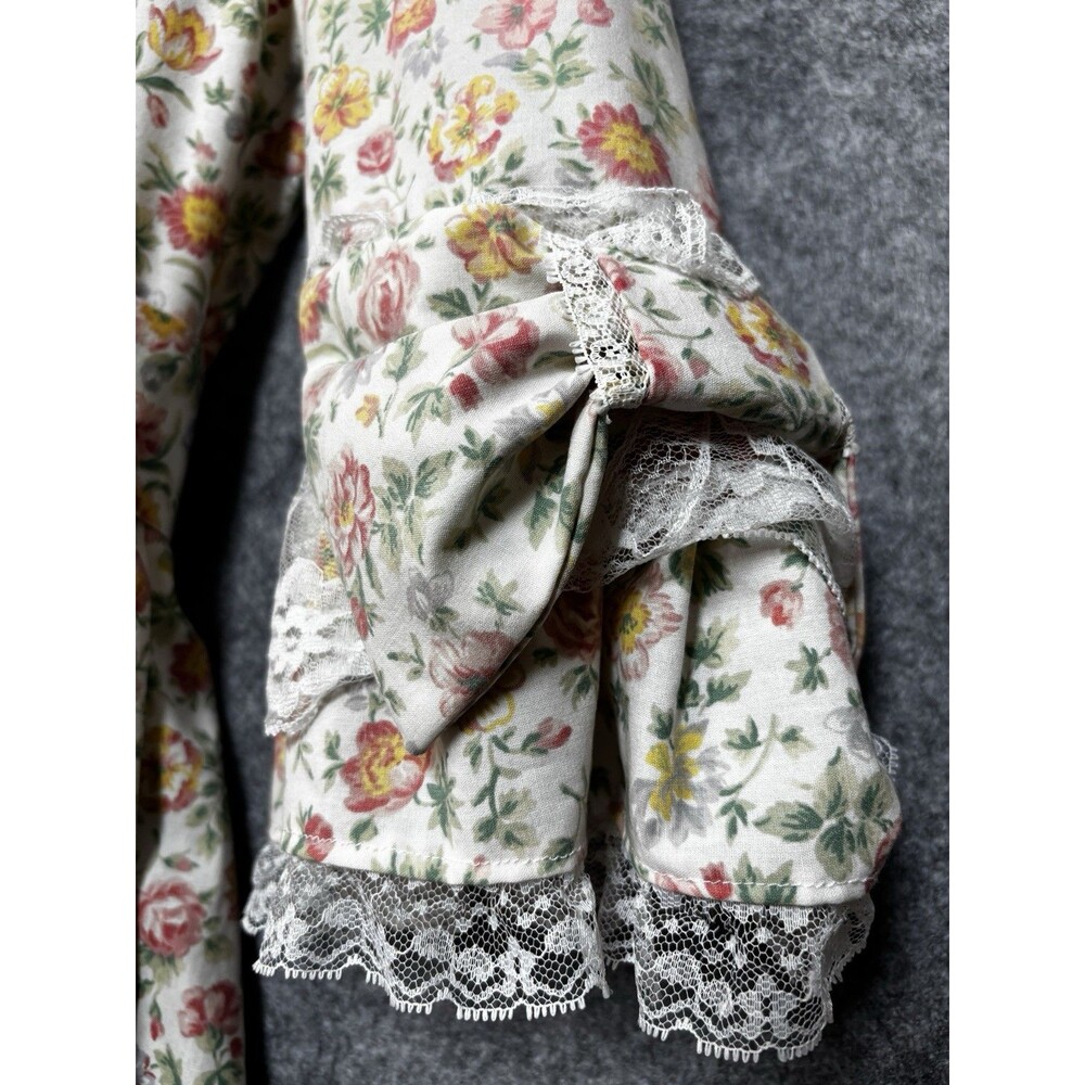 Handmade 18th Century Rococo Ball Gown – Colonial Marie Antoinette Costume Dress - Picture 8 of 16